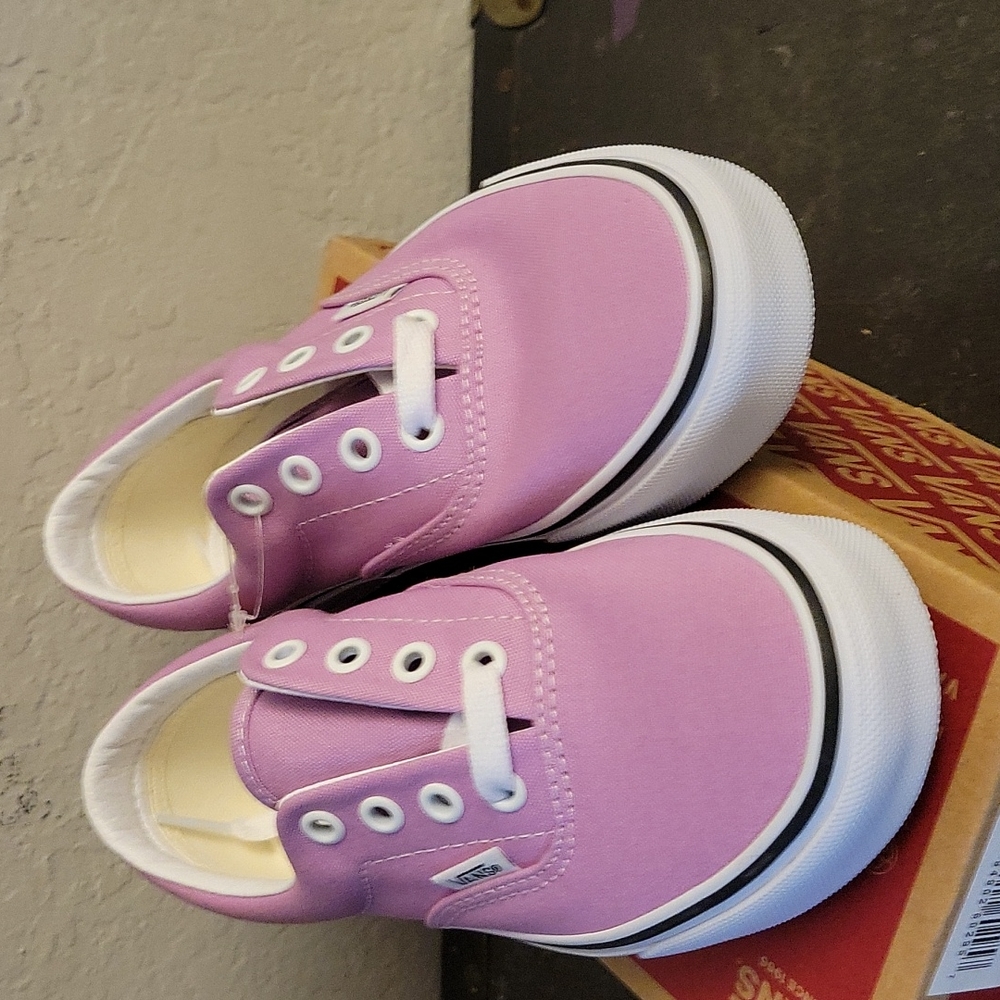 VANS Unisex Orchid/True White Lace W5 M3.5